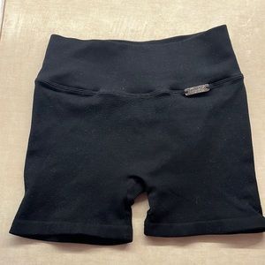 Black Bombshell Sportswear Seamless Shorts